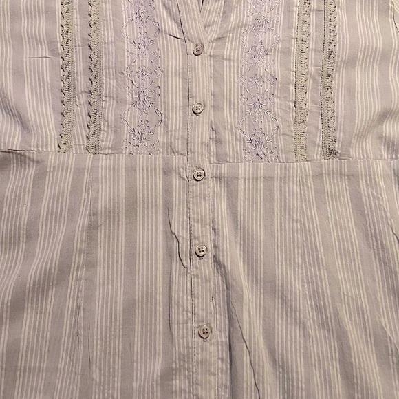 Lightweight lacy spring pastel button up short sleeve blouses - Picture 7 of 7
